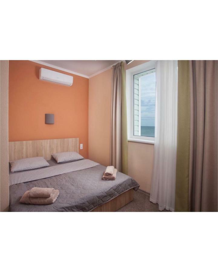 Fanfan Hotel Одеса Екстериор снимка