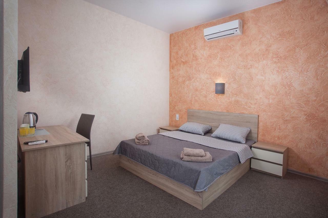 Fanfan Hotel Одеса Екстериор снимка